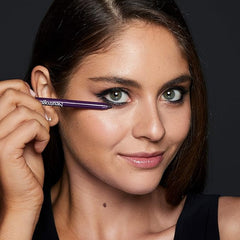 Neutrogena Smokey Kohl Eyeliner with Antioxidant Vitamin E, Water-Resistant & Smooth-Gliding Eyeliner Makeup, Smokey Gray, 0.014 oz (Pack of 2)